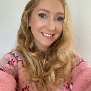 Meet your Posher, Janae